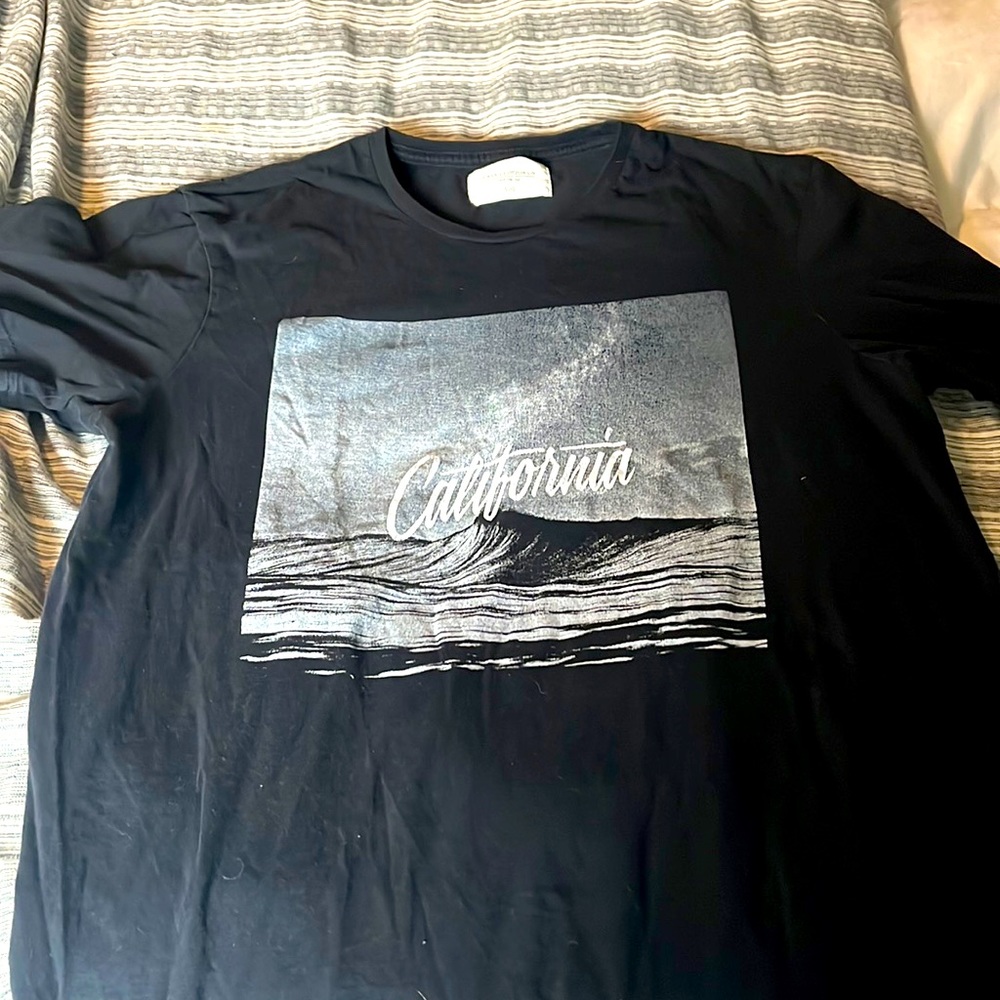 Mens t shirt